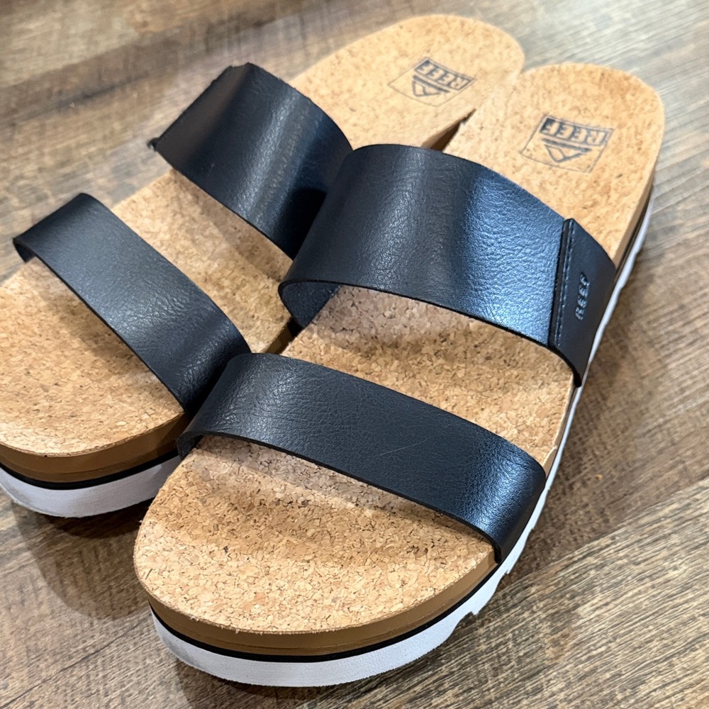 Black Reef Ladies Cushion Vista Hi Sandal (Size 11) - Picture 6 of 10